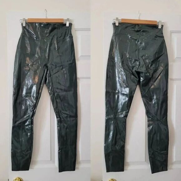 Spanx Faux Patent Leather in Green Lyst S - Picture 3 of 4